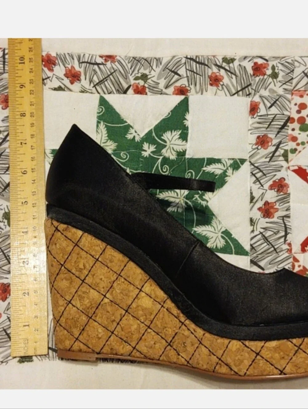 MASTTER Steve Madden Black Satin Cork Wedge Size 9.5